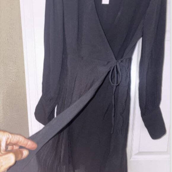 New J. Crew Drapey Wrap Dress in Drapey Black Size 8 BD409 MSRP $128 - Picture 5 of 6